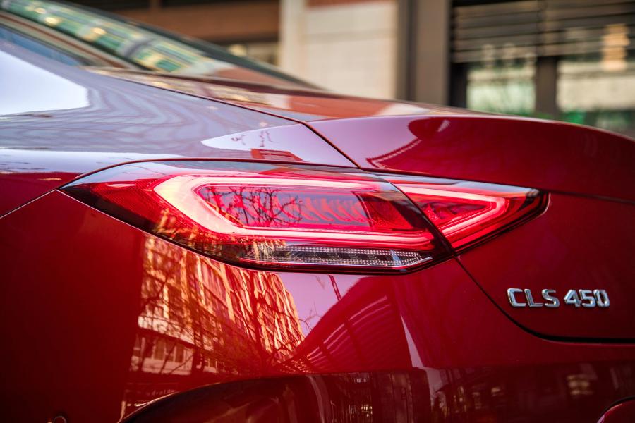 Детали экстерьера Mercedes-Benz CLS450 AMG Line (C257) 2018 года  (NA) (фото 17 из 46)